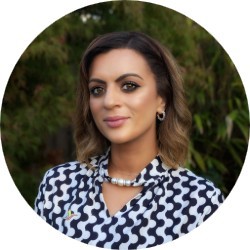 Fozia_250x250.jpg
