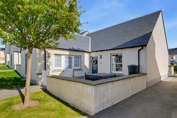 66 Landale Court_1372.jpg