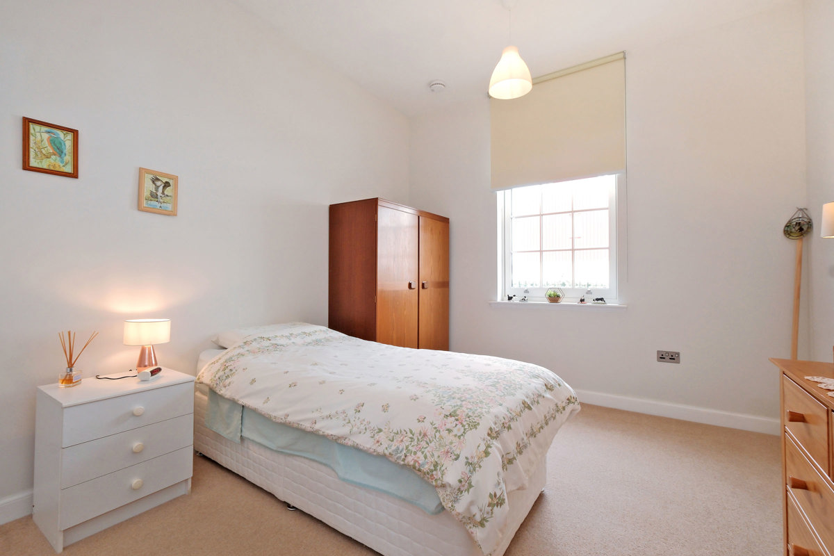 20 Landale Court-5960.jpg