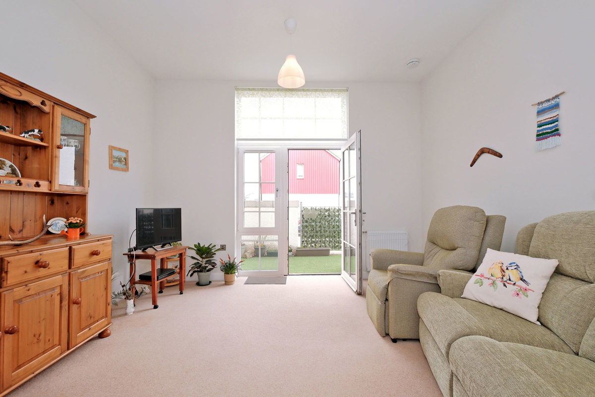 20 Landale Court-5950.jpg