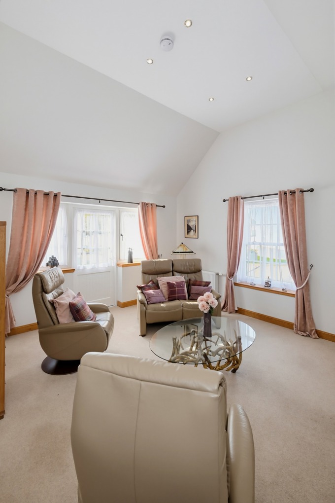 66 Landale Court_1362.jpg