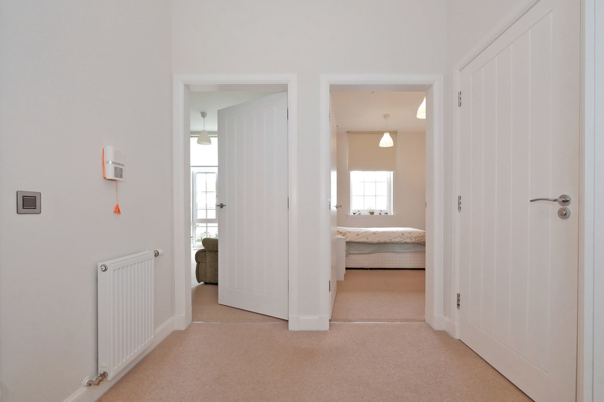 20 Landale Court-5946.jpg