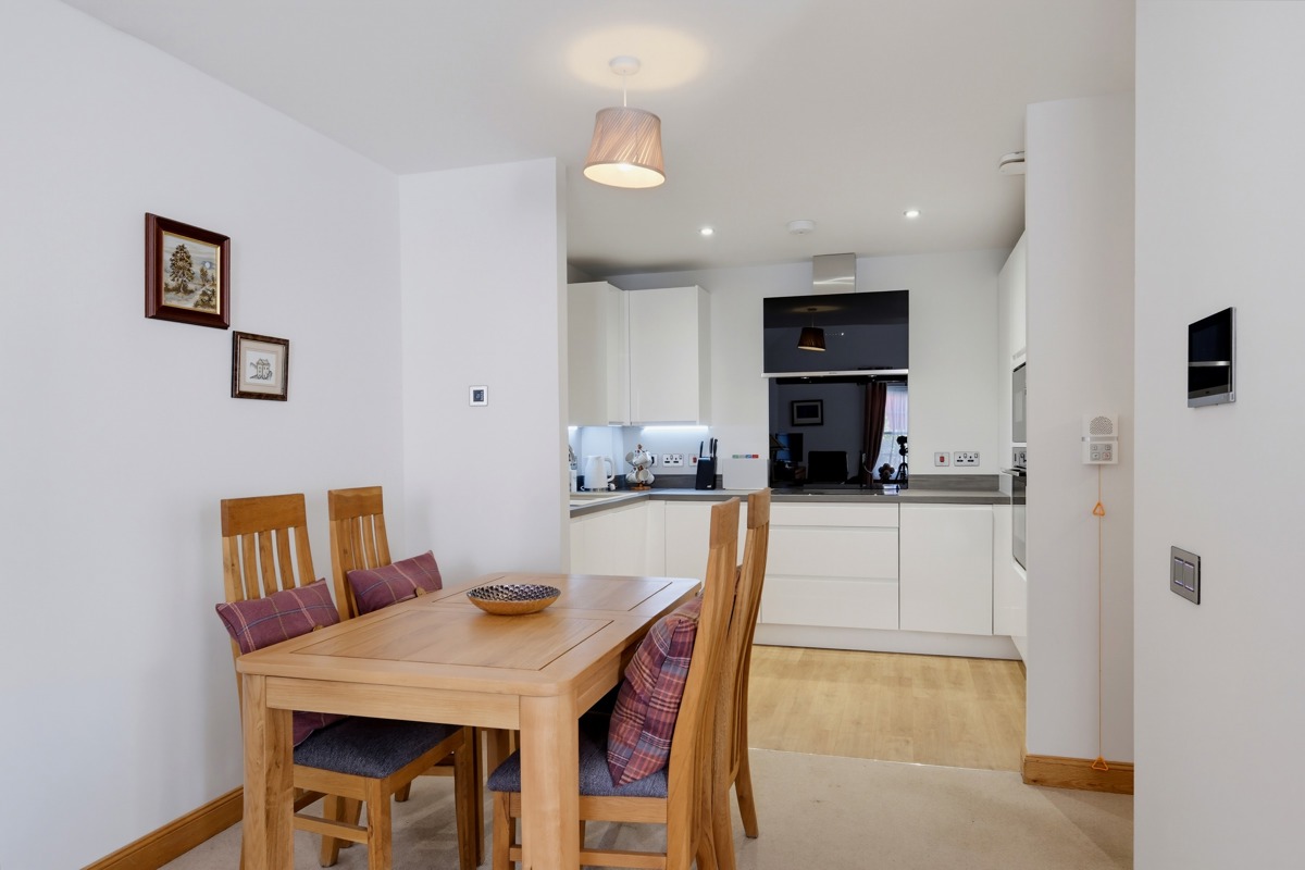 66 Landale Court_1298.jpg