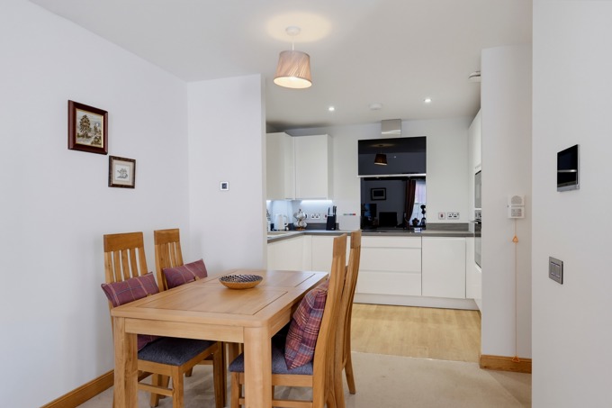 66 Landale Court_1298.jpg