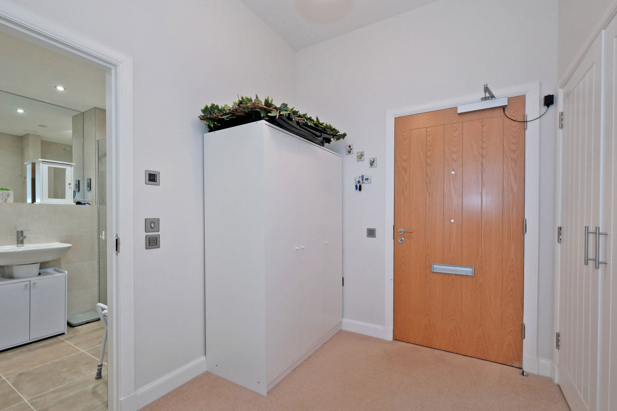 20 Landale Court-5947.jpg