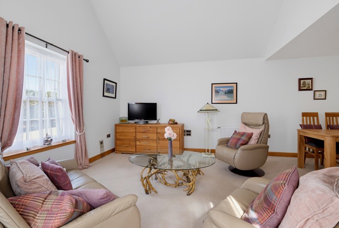 66 Landale Court_1289.jpg